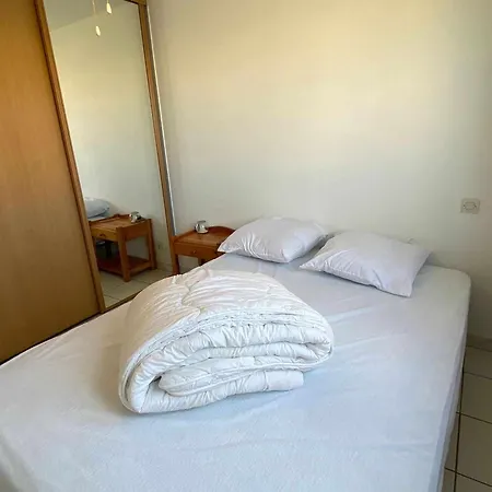 Climatise Pour 6 Avec Piscine, Terrasse Et Parking Pres De La - Fr-1-326-793 Lejlighed *