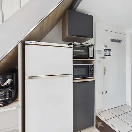 Climatise Pour 6 Avec Piscine, Terrasse Et Parking Pres De La - Fr-1-326-793 شقة *